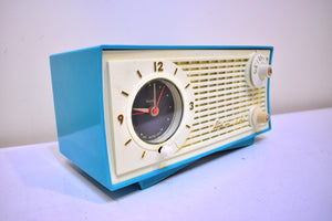 Cyan Turquoise 1957 Admiral Model 268 AM Vacuum Tube Alarm Clock Radio Rare Color! Sounds Great!
