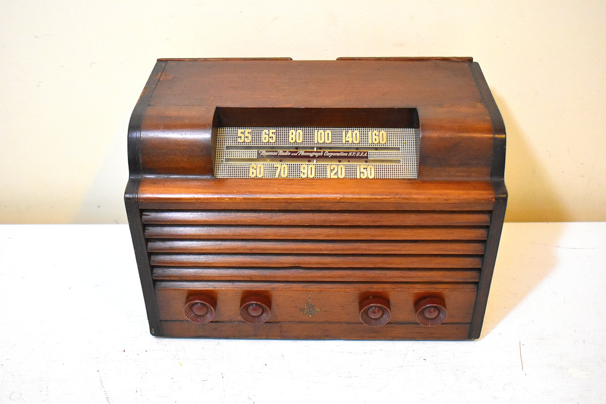 Artisan Crafted Wood 1947 Emerson Model 550 Vacuum Tube AM Radio