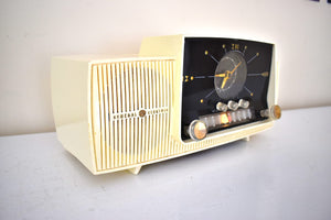 Bluetooth Ready To Go - Alpine White 1959 General Electric Model 912 Vacuum Tube AM Clock Radio Excellent Shape! Sounds Fantastic!