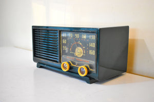 Forest Green 1953 Philco Model 53-562 Vacuum Tube Radio Sounds and Looks Great! Civil Defense Relic!