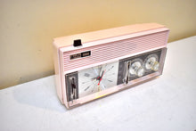 Load image into Gallery viewer, Rosata Pink and Brown Mid Century Retro Vintage 1964 Arvin Model 52R43 AM Vacuum Tube Clock Radio Rare!