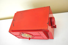 Load image into Gallery viewer, Torch Red 1954 Sonora Model 633 AM Vacuum Tube Radio Rare Color! Cute Old Girl!