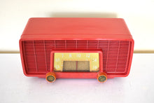 Load image into Gallery viewer, Flyer Red 1959 Sylvania R518-8483 AM  Vacuum Tube Radio Sounds Great! Loud and Clear Sounding!