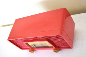 Flyer Red 1959 Sylvania R518-8483 AM  Vacuum Tube Radio Sounds Great! Loud and Clear Sounding!