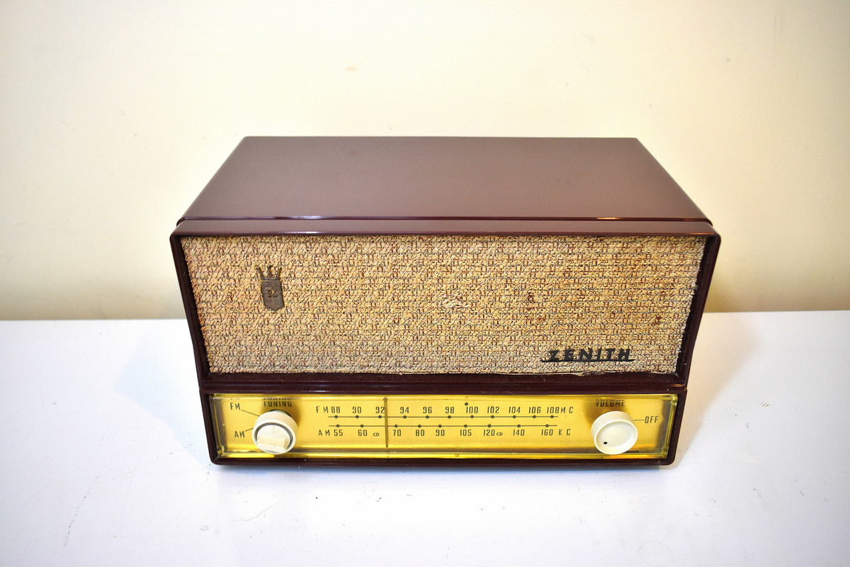 バーガンディ マルーン 1958 ゼニス モデル B-723R AM/FM 真空管ラジオ