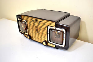 Sumatra Brown 1953 Zenith Model K622 Vacuum Tube Radio Alarm Clock Looks and Sounds Great! Excellent Condition!