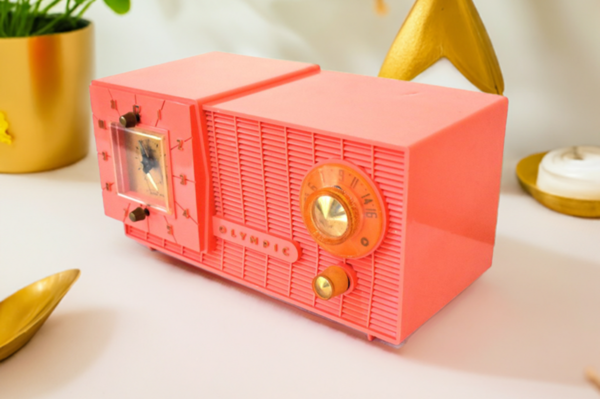 Watermelon Pink 1957 Olympic Model 409 AM ALARM Clock Radio Rare