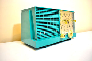 Seafoam Green 1958 Philco Model F752-124 AM Vacuum Tube Radio Rare Awesome Color Sounds Great! Excellent Condition!