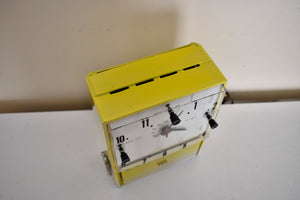 Sunfire Yellow 1951-1952 Motorola Model 52CW1 AM Vacuum Tube Clock Radio Rare Color Sounds Great!