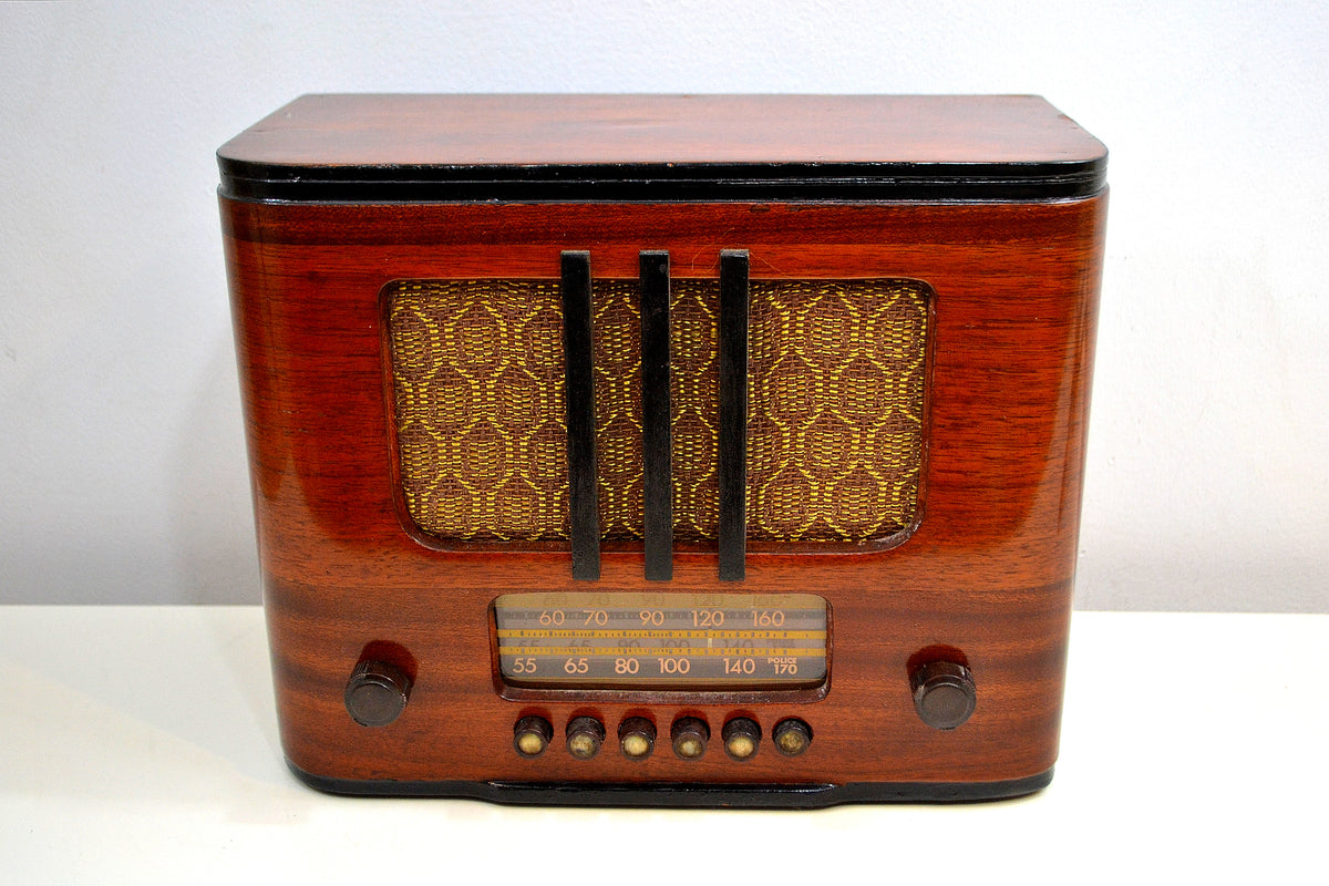 売れました！ - 2020 年 3 月 7 日 - 美しい木材 1938 RCA Victor
