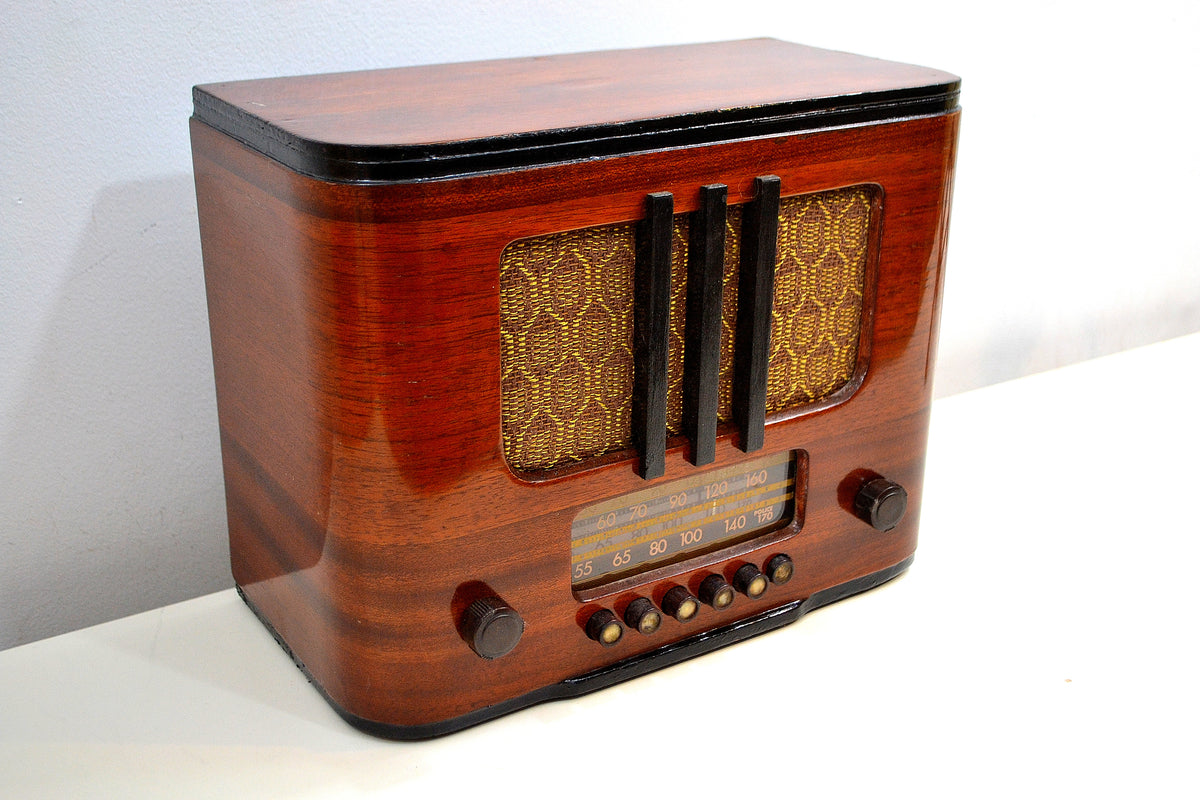 売れました！ - 2020 年 3 月 7 日 - 美しい木材 1938 RCA Victor