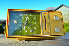 Load image into Gallery viewer, SOLD! - Nov. 13, 2014 PSYCHEDELIC Mobius 1960&#39;s RCA Model RZD 403N - [product_type} - RCA Victor - Retro Radio Farm