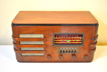 Load image into Gallery viewer, Artisan Handcrafted Wood 1938-39 Airline Model 62-390 Vacuum Tube AM Shortwave Radio Near Mint Condition! Plays Well!