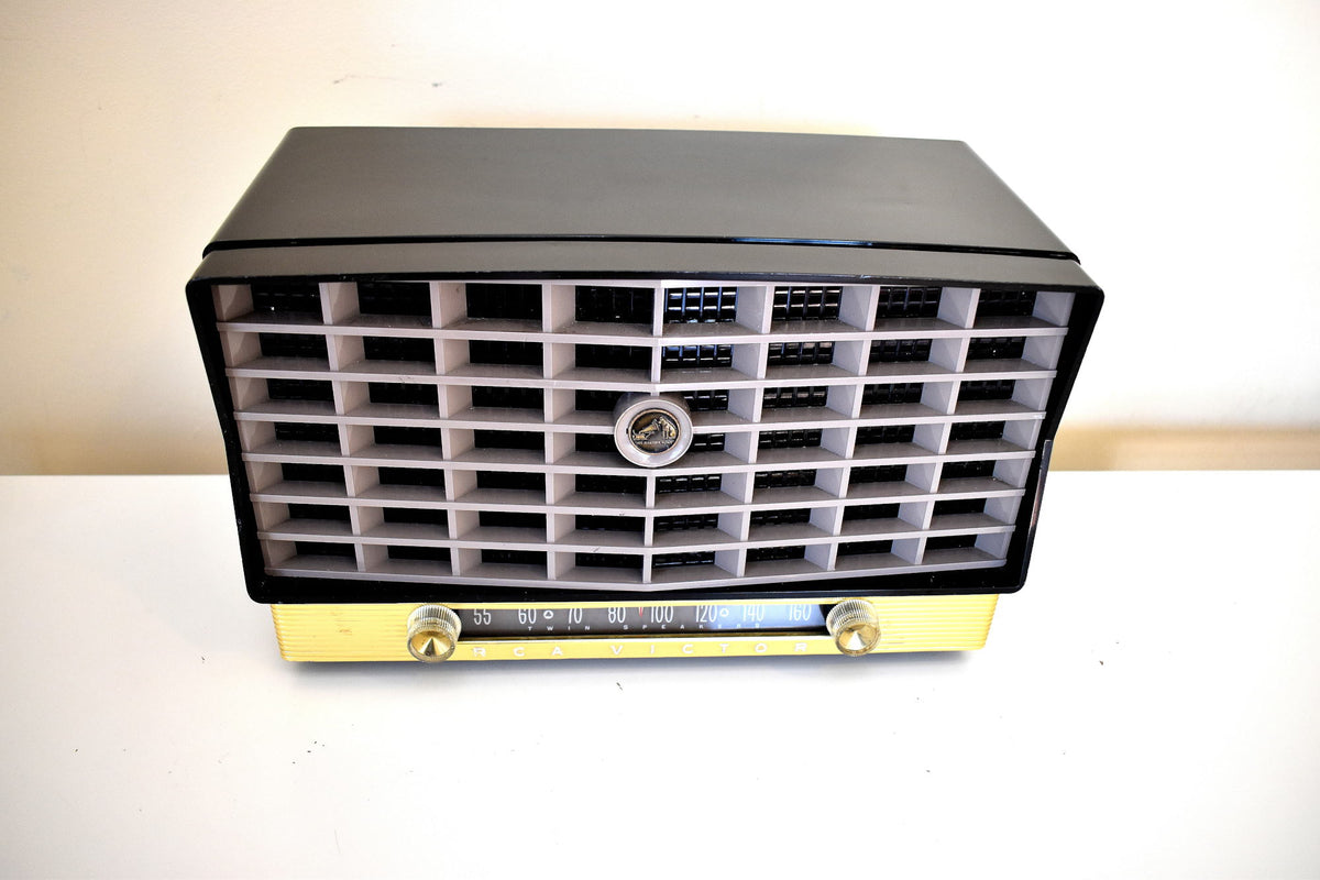 Bluetooth 準備完了 - セーブル ブラックとグレー ヴィンテージ 1953