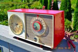 SOLD! - Oct 12, 2014 - CORVETTE RED AND WHITE Retro Jetsons Late 50's early 60's General Electric GE Tube AM Clock Radio WORKS! - [product_type} - General Electric - Retro Radio Farm
