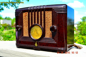 SOLD! - Sept 17, 2015 - STUNNING Art Deco Retro Vintage 1940 Emerson Model 126 Brown Swirly Marbled Bakelite AM Tube Radio Totally Restored! - [product_type} - Emerson - Retro Radio Farm
