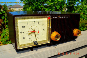 SOLD! - Aug 14, 2015 - BLUETOOTH MP3 READY - EXPRESSO Retro Mid Century Jetsons 1956 Motorola 57CE Tube AM Clock Radio Totally Restored! - [product_type} - Motorola - Retro Radio Farm