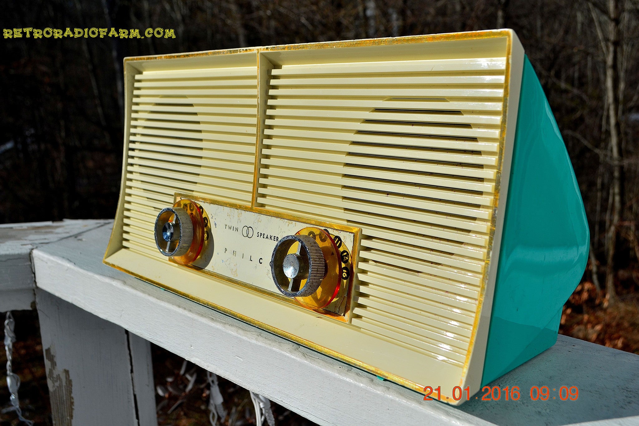 SOLD! - Dec 10. 2017 - SEAFOAM GREEN Twin Speaker Retro Vintage 1959 Philco Model JB46-124 AM Tube Radio Totally Restored! - [product_type} - Philco - Retro Radio Farm
