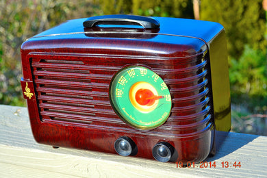 SOLD! - June 6, 2014 - BEAUTIFUL Retro Vintage 1950 Emerson 642A Bakelite AM Tube Radio WORKS!