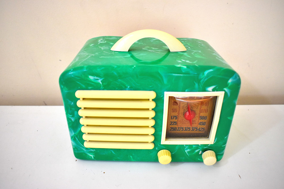 Jade Green Marbled Swirl 1947 General Television Model 5A5 Vacuum Tube Retro Radio Farm