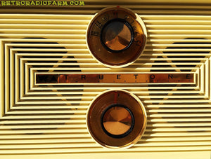 SOLD! - Aug 18, 2016 - AWESOME GREEN Twin Speaker Retro Vintage 1950s Truetone DC2036A Tube Radio Totally Restored! - [product_type} - Truetone - Retro Radio Farm