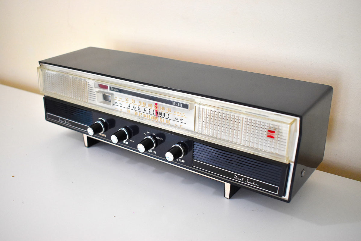 Kanji Black and White Late Fifties Early Sixties Onkyo Model FM