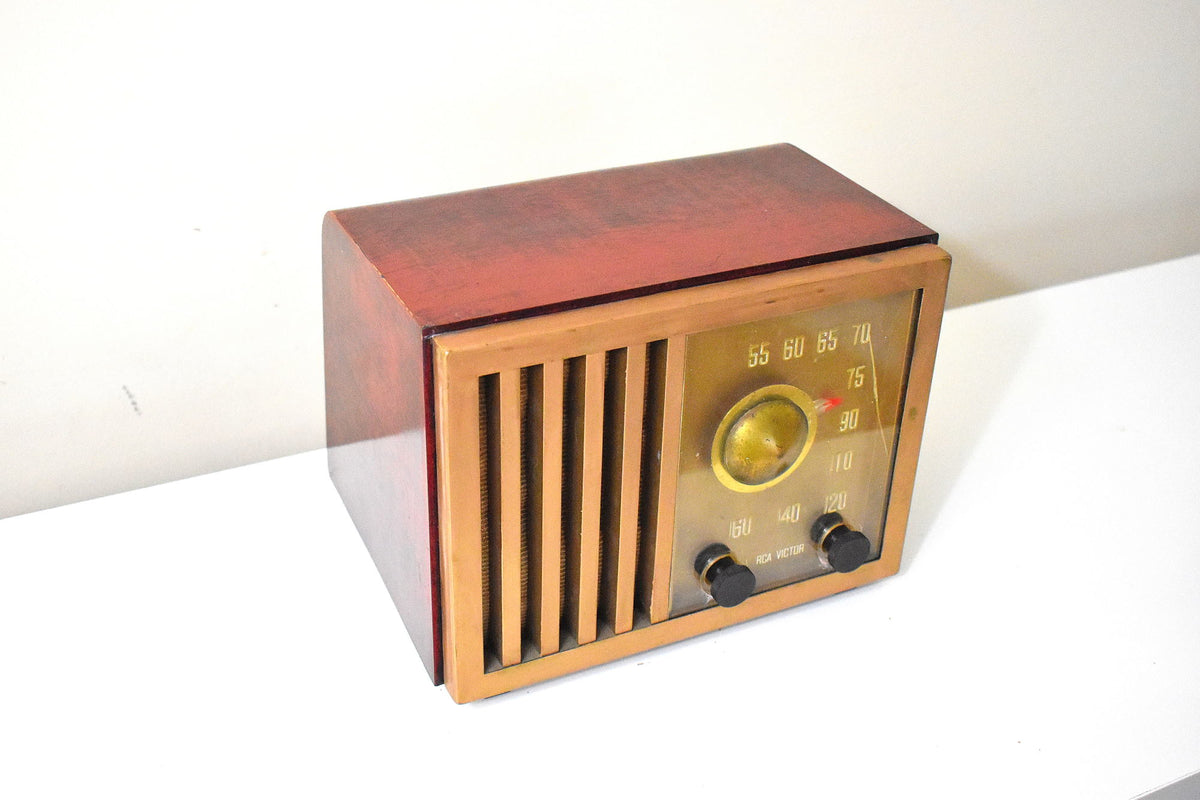 栗木目調仕上げ 1947 RCA Victor Model 75X11 AM ブラウン