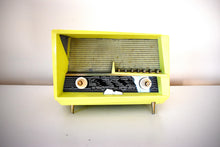 Load image into Gallery viewer, Le Corbusier Citron et Citron Vert 1958 Radiola Model RA248-A AM Shortwave Vacuum Tube Radio