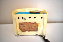 Load image into Gallery viewer, Turquoise and White 1959 Trav-ler Model T-202 AM Vacuum Tube Radio So Cute! Sounds Wonderful!