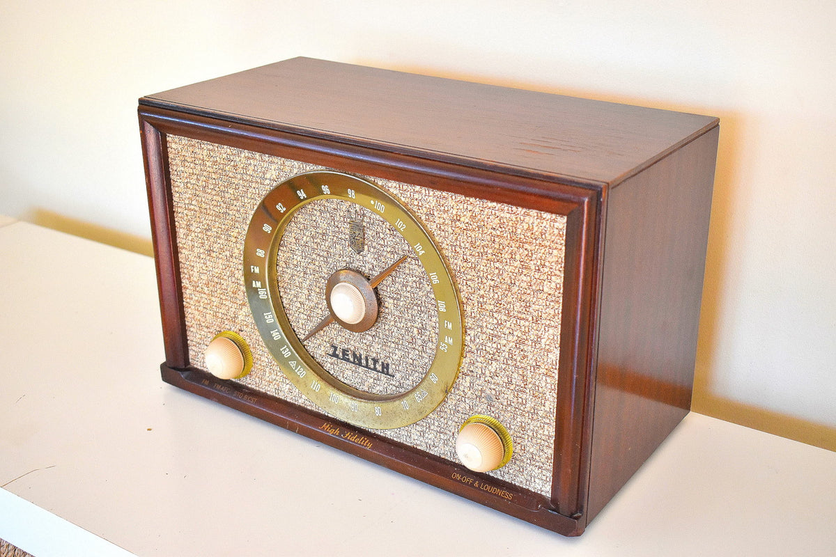 Cherry Wood 1956 Zenith Model B835R AM/FM Vacuum Tube Radio Sound