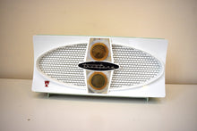 Load image into Gallery viewer, Mint Green 1959 Truetone D2082A Tube AM Radio Rare Mid Century Beauty! Sounds Great!
