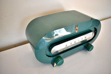 Load image into Gallery viewer, Clover Green 1951 Zenith Consol-Tone Model H511F Vacuum Tube Radio Looks and Sounds Great!