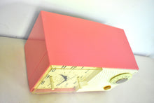 Charger l'image dans la galerie, Hot Pink 1959 Philco Model F743-124 AM Vacuum Tube Clock Radio Rare Color Sounds Great!