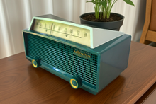 Load image into Gallery viewer, Ranger Green 1954 Hallicrafters Model 612 AM Vacuum Tube Radio Sounds Great! Rare Model Color Combo!
