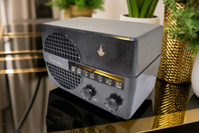 Charger l&#39;image dans la galerie, Jet Black 1950 Emerson Model 652 AM Vacuum Tube Radio Sounds Great! Excellent Condition!