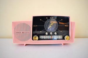 プリンセスピンク ミッドセンチュリー 1959年ゼネラル・エレクトリックモデル 914D 真空管 AMクロックラジオ 人気モデル！素晴らしいプラスコンディション！