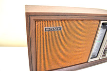 Charger l&#39;image dans la galerie, Sony Only! 1975-1977 Sony Model TFM-9450W AM/FM Solid State Transistor Radio Sounds Great!