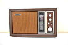 Charger l&#39;image dans la galerie, Sony Only! 1975-1977 Sony Model TFM-9450W AM/FM Solid State Transistor Radio Sounds Great!