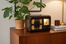 Load image into Gallery viewer, Espresso Marble Bakelite 1946 ITI Lyric Model 546T AM Vacuum Tube Radio Stunning Looking and Works Great!