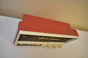コーラルレッド 1959 Arvin Model 2585 真空管 AM ラジオ クリーンでゴージャスな見た目とサウンド！