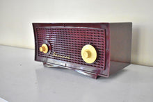 Charger l&#39;image dans la galerie, Bluetooth Ready To Go - Magenta Burgundy 1955 Admiral Model 242 Vacuum Tube AM Radio Sounds Great! Excellent Condition!