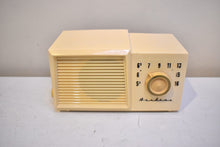 Load image into Gallery viewer, Bluetooth Ready To Go - Ivory White 1955 Airline Model GSE-1620A AM Vacuum Tube Radio Excellent Condition Great Receiver!