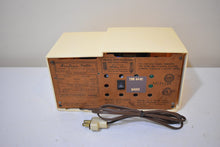 Load image into Gallery viewer, Bluetooth Ready To Go - Ivory White 1955 Airline Model GSE-1620A AM Vacuum Tube Radio Excellent Condition Great Receiver!