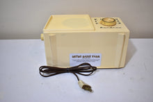 Load image into Gallery viewer, Bluetooth Ready To Go - Ivory White 1955 Airline Model GSE-1620A AM Vacuum Tube Radio Excellent Condition Great Receiver!