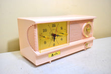 Load image into Gallery viewer, Powder Pink 1957 Arvin Model 51R32 Vacuum Tube AM Clock Radio Rare Model Unusual Design! Sounds Great!