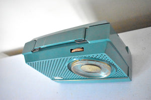 Camper Green 1955 Arvin 954P Model AM Portable Vacuum Tube Radio Excellent Condition! Sounds Great!!