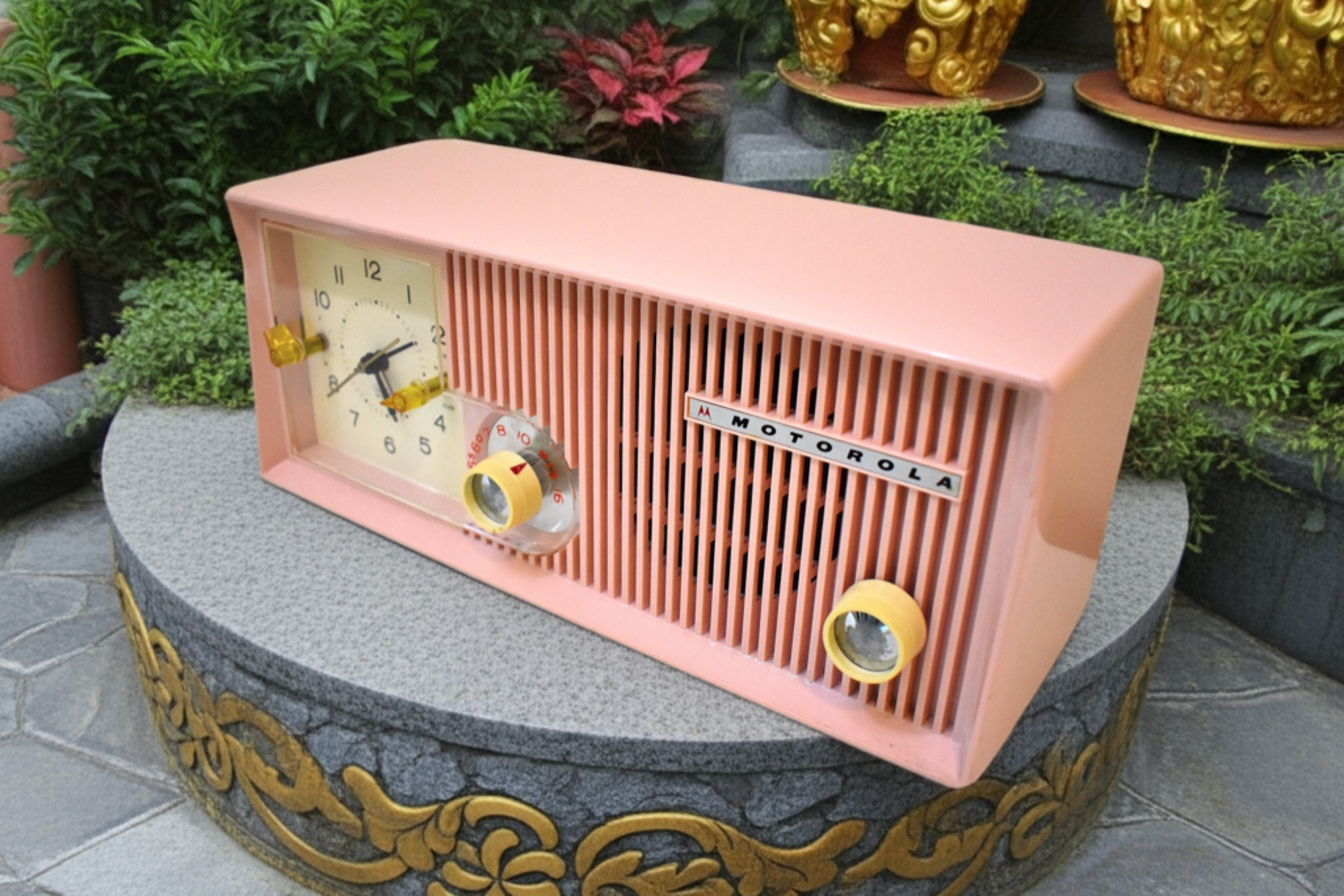 Blossom Pink 1959 Motorola Model 5C13P Vacuum Tube AM Clock Radio Excellent Condition and Sounds Outstanding!