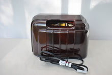 Load image into Gallery viewer, Marble Brown Bakelite 1948 Bendix Model 526A AM Vacuum Tube Radio Classic Design! Sounds Great! Love This One!