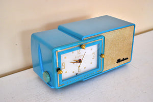 Bali Blue and Gold 1957 Bulova Model 100 AM Vacuum Tube Radio Awesome Color Sounds Great! Excellent Condition!