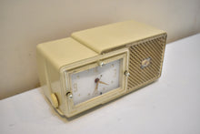 Load image into Gallery viewer, Palazzo Ivory 1959 Bulova Model 120 Vacuum Tube AM Clock Radio Excellent Condition! Sounds Great!